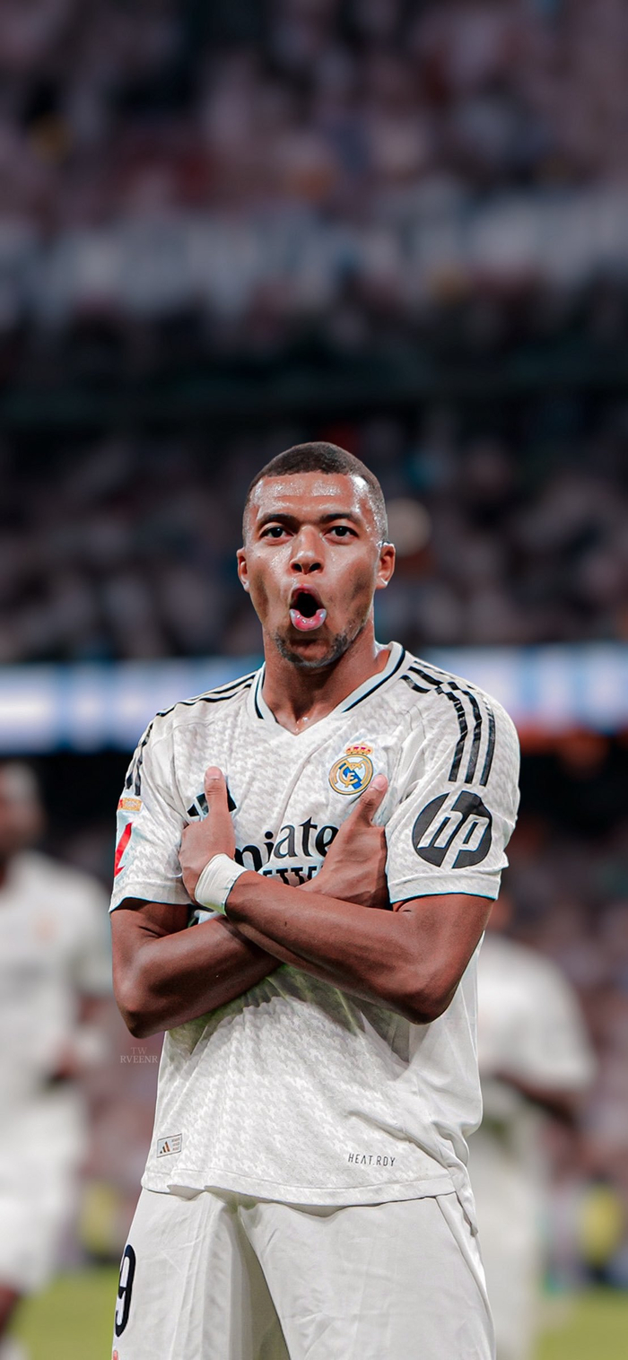 官方：法兰克福前锋伯卡特当选德甲10月最佳球员（官宣：法兰克福前锋伯卡特荣膺德甲10月最佳球员）