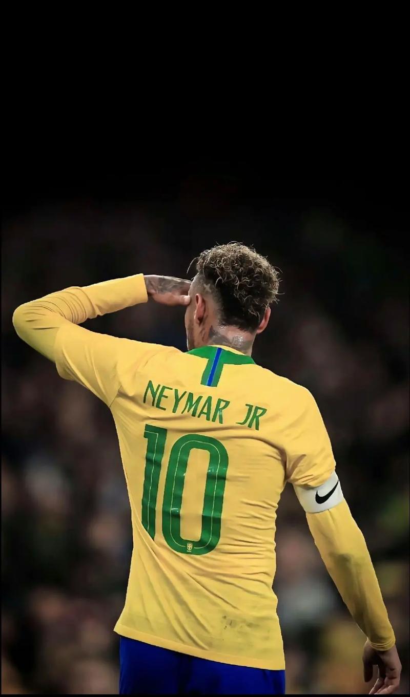 邮报：谢周三官方收购标价约3000万镑，已收到三份报价（邮报：谢周三收购要价约3000万英镑，已有三家出价）