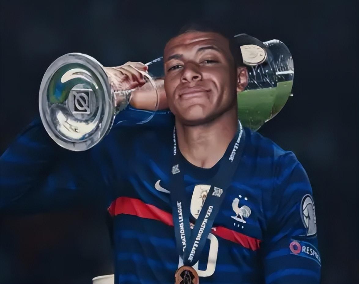 晋级世界杯！挪威击败意大利后哈兰德社媒晒图并配文：终于！（挪威击败意大利闯入世界杯，哈兰德社媒晒照直呼：终于！）