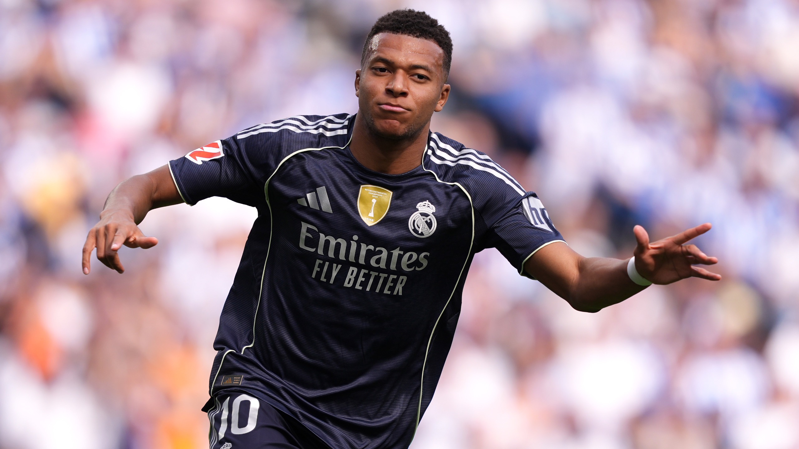 世界杯史话08：意大利赢得的第一座世界杯，靠归化和裁判？（世界杯往事08：意大利首夺桂冠，归化与判罚是关键？）