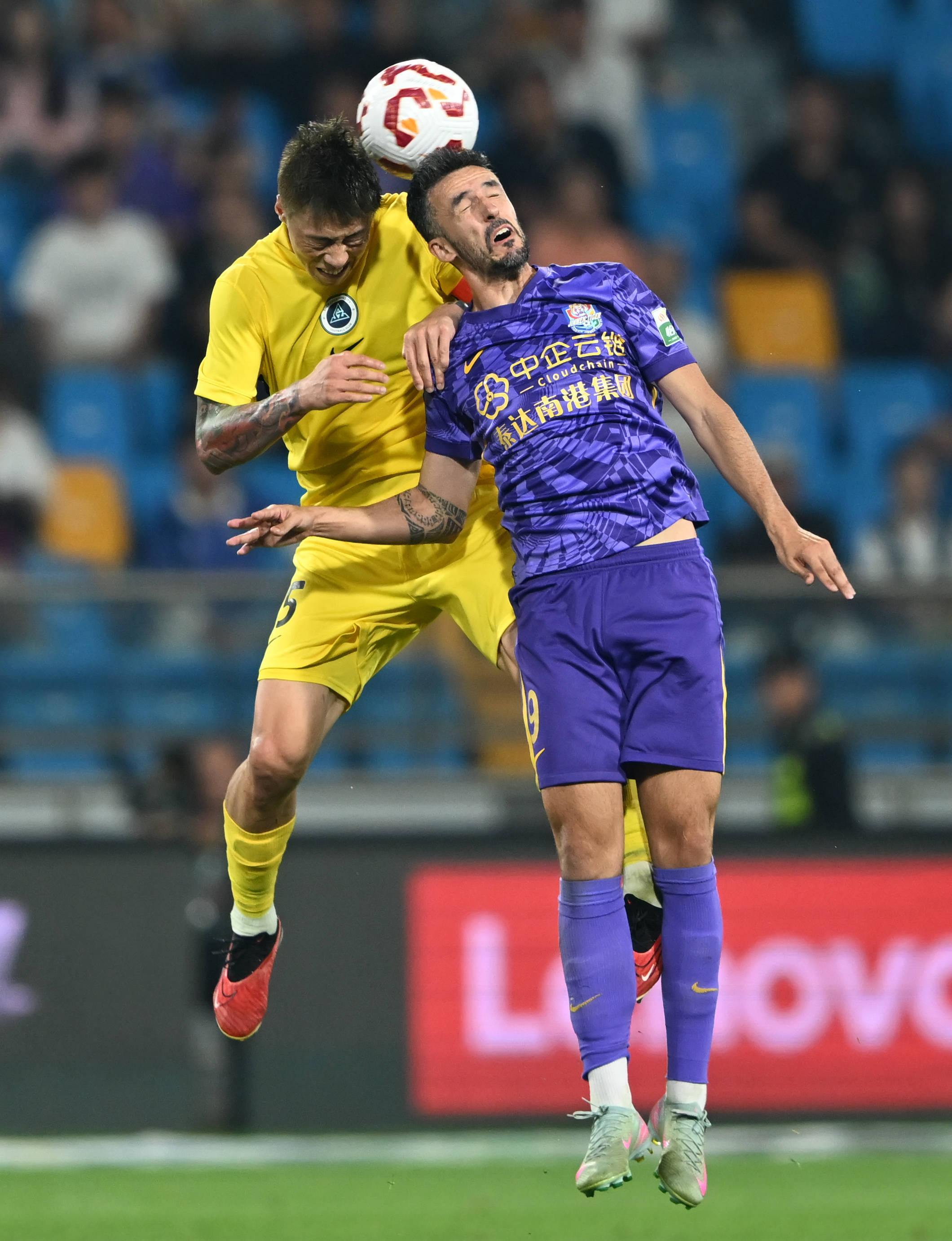 瓜帅：B席的很多价值数据无法体现，我是吉马良斯的忠实球迷（瓜迪奥拉：B席很多贡献无法用数据衡量，我是吉马良斯的铁杆球迷）