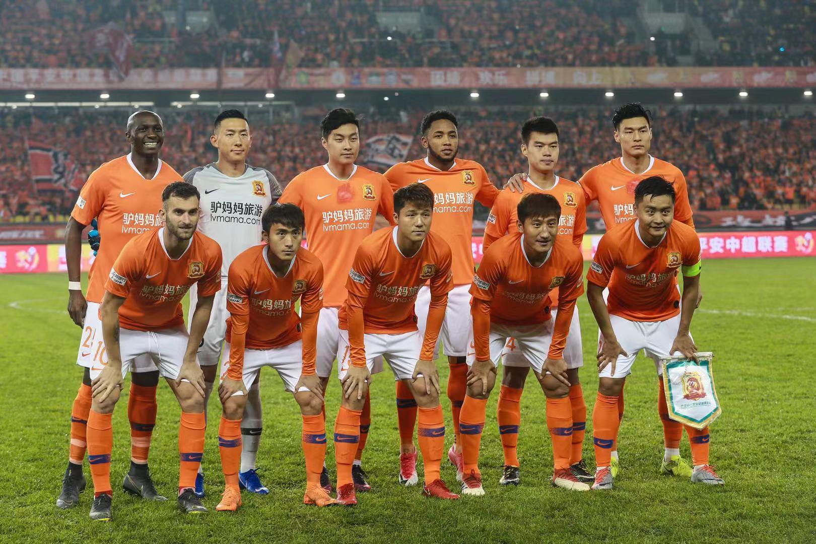 马斯坦托诺被登记在二队，皇马国王杯首发只能用3名青训球员（马斯坦托诺注册为二队，皇马国王杯首发仅能启用3名青训球员）