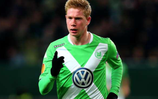 教滑雪也安排上了？还有什么是蔚来驾享小哥不会的吗！