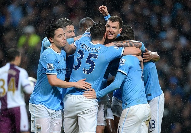 官方：洛杉矶FC与38岁门将洛里续约至2026年，含1年续约选项