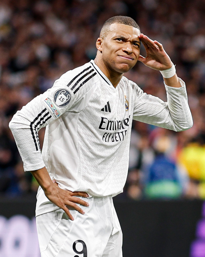 阿莫林：要踢完美343需投入大量资金，我开始明白这不太可能（阿莫林：完美343需重金打造，我逐渐意识到这难以实现）