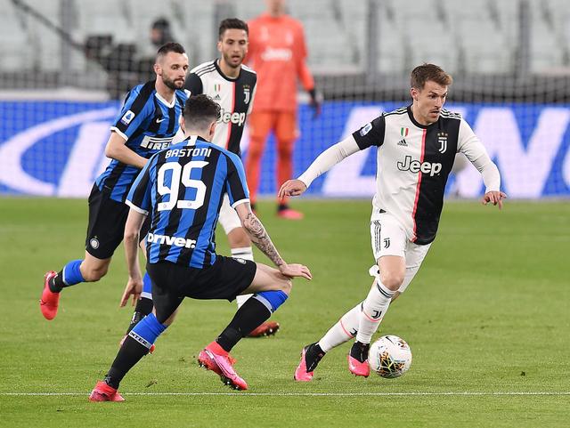 曝阿诺德口头承诺加盟皇马 今夏自由身免签（据称阿诺德口头允诺加盟皇马 今夏自由身签约）