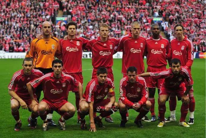 每体报道巴萨U19加里巴：偶像普约尔，有超脱黑人中卫的心智